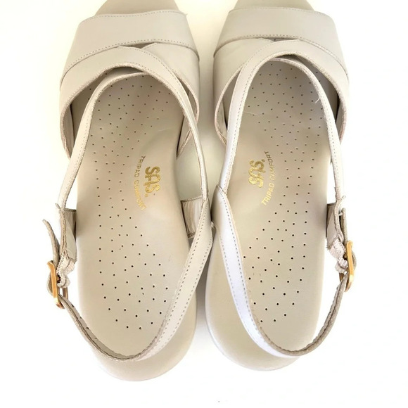SAS Caress Cross Strap Wedge Sandal in Bone Size 9.5 - Picture 10 of 12